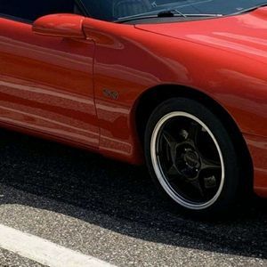 Meet your Posher, Derrick